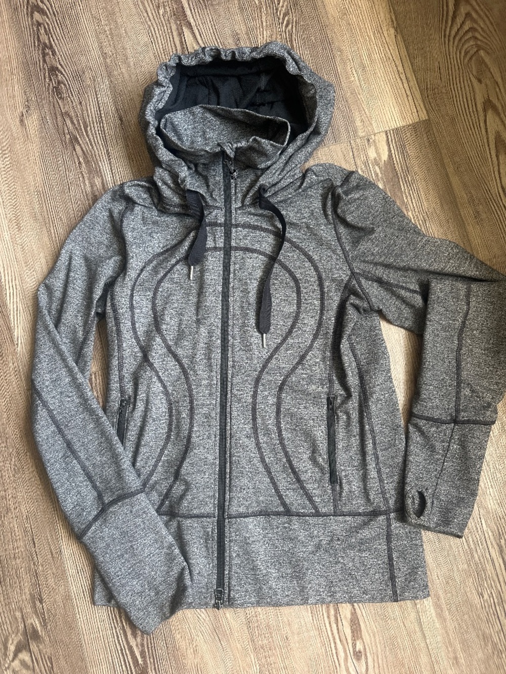 Lululemon zip up hoodie Heather charcoal gray size 8